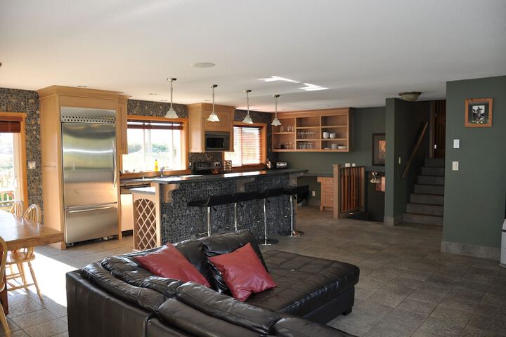 Room 5 of 7