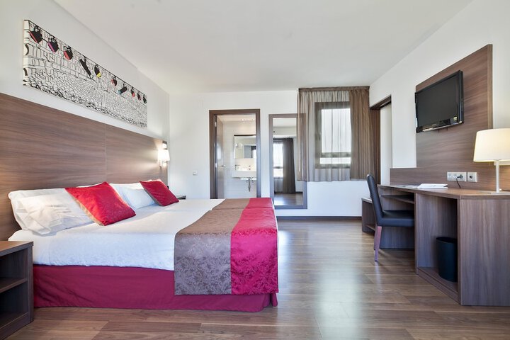 Room 20 of 118