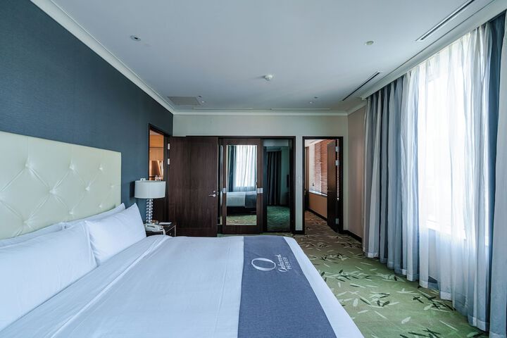 Room 30 of 73