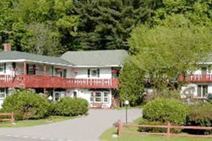 Exterior of SEASON PASS INN