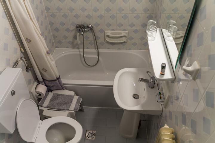 Bath Interior