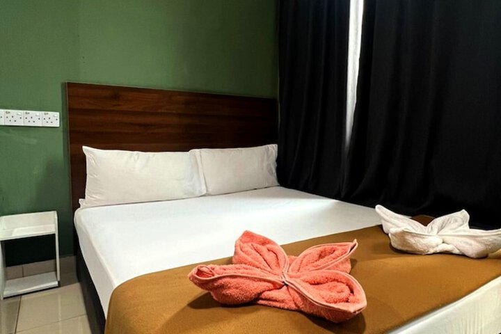 Room 18 of 30