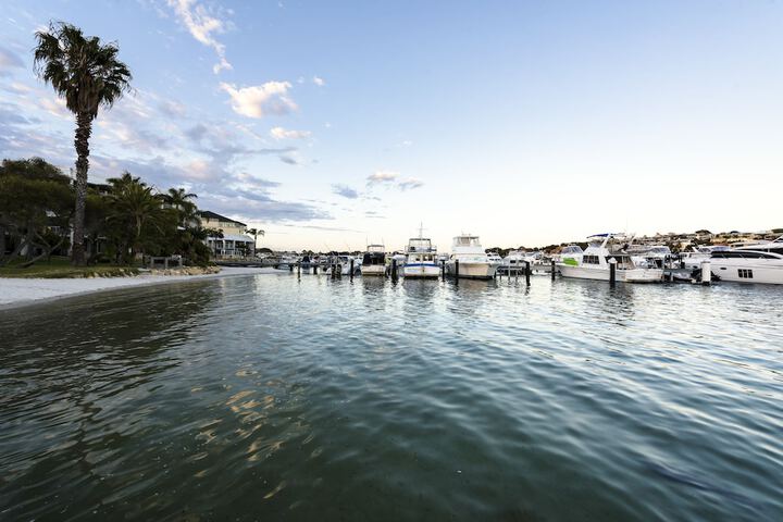 Property Grounds 79 of 102