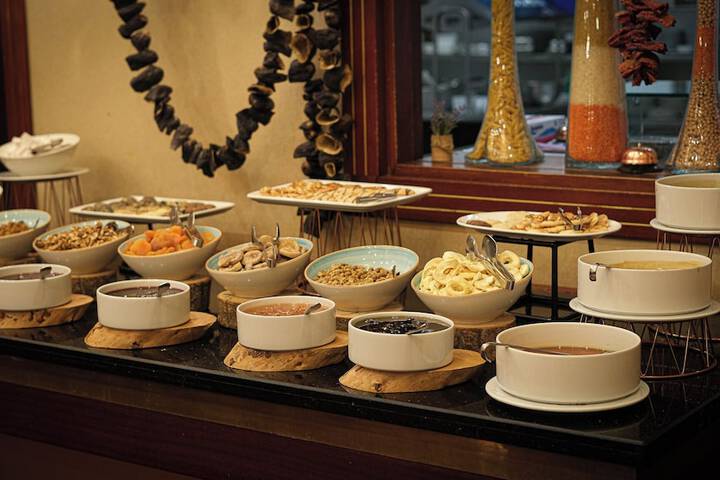 Breakfast buffet