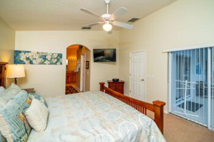 Room 25 of 35