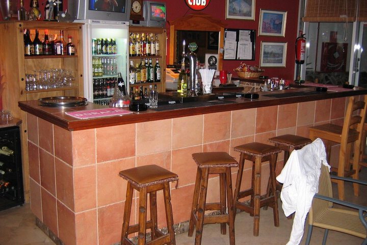Lounge 17 of 20