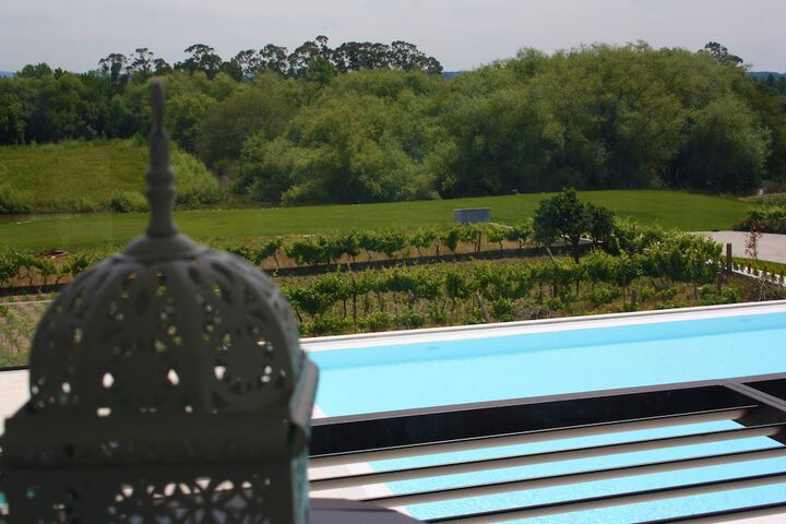 Pool 33 of 75