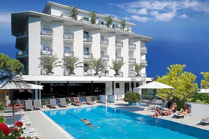 Hotel Wivien