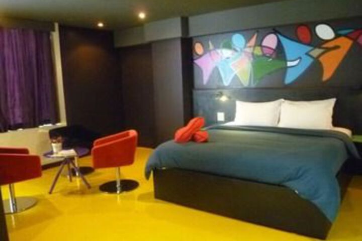 Room 15 of 101
