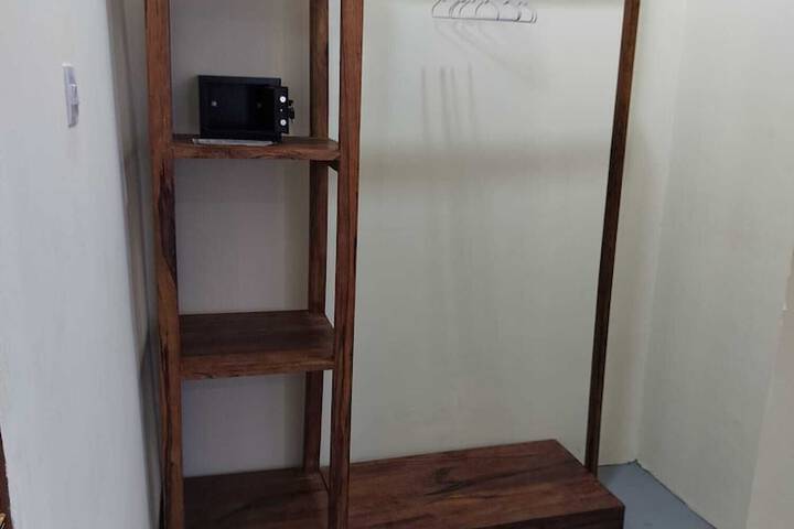 Room 15 of 97