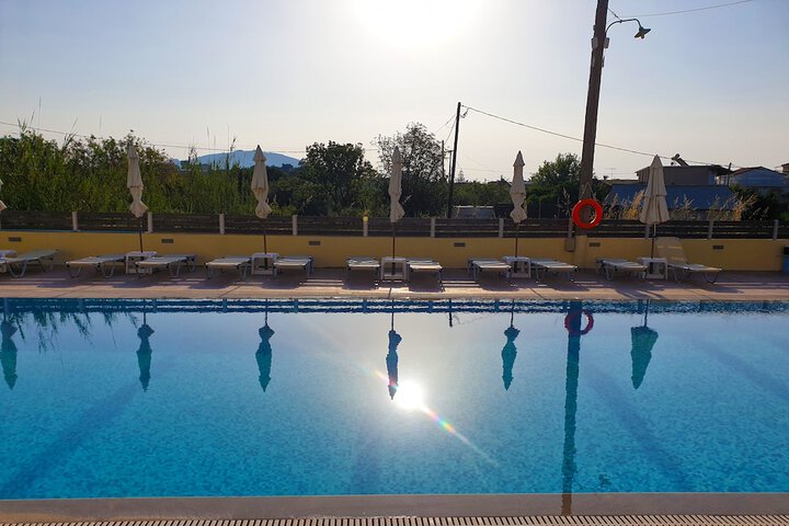 Pool 42 of 59