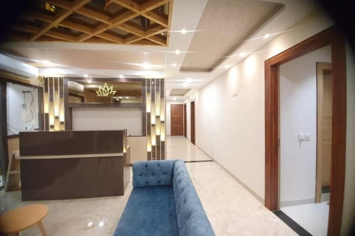 Photo of Hotel Scarlet