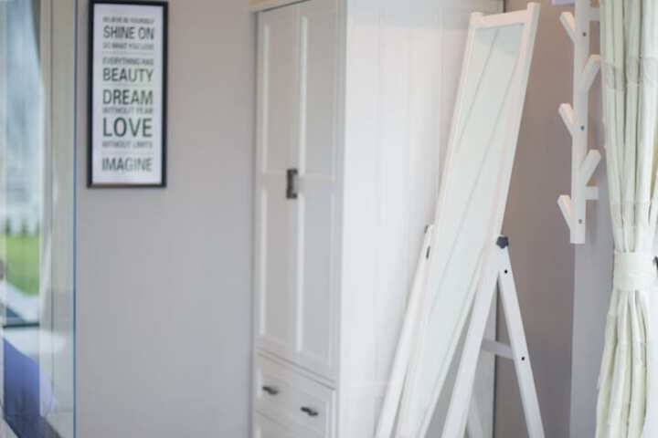 Room 10 of 114
