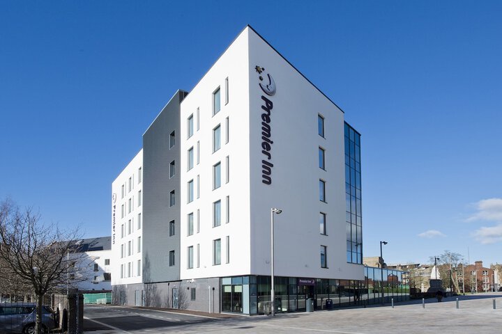 Hotel 15 of 17
