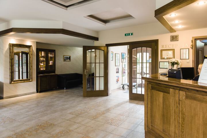 Hotel Interior 102 of 122