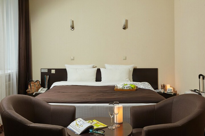 Room 5 of 35