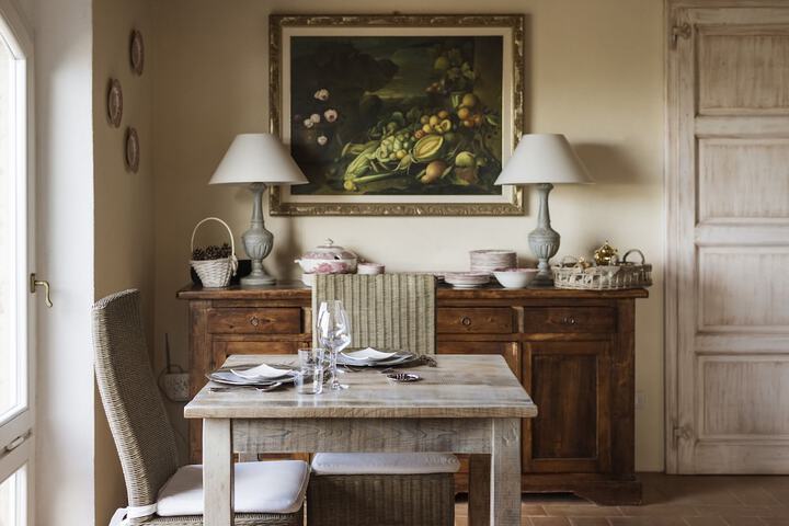 Dining 119 of 177
