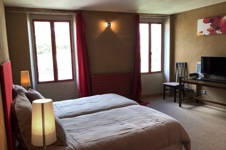 Room 9 of 21