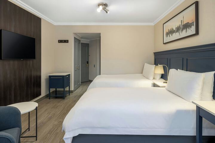 Room 22 of 131
