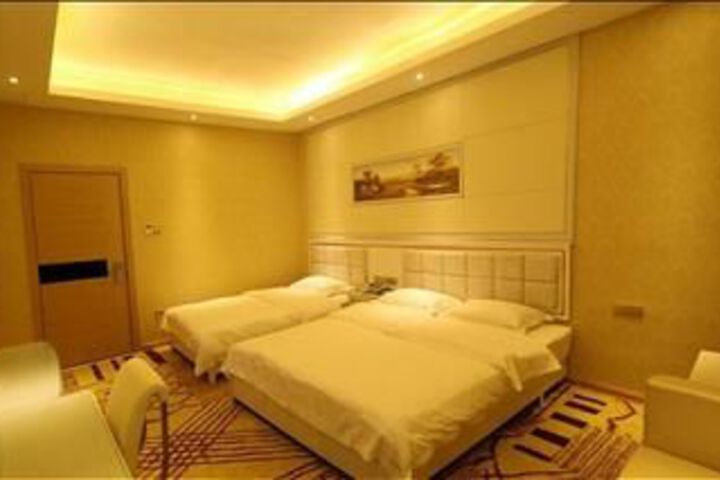 Room 21 of 83