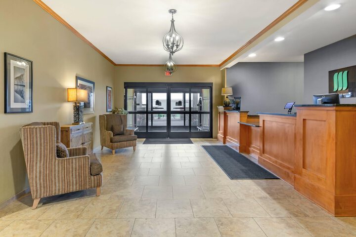 Guest Lobby