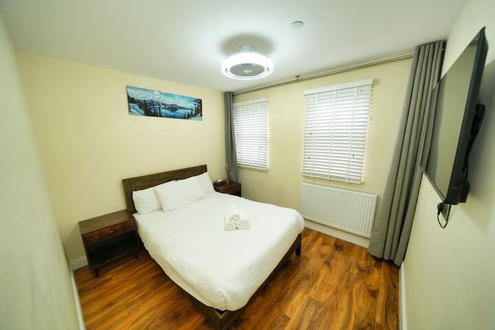 Room 47 of 121