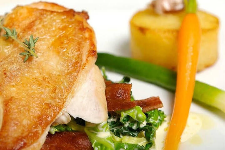 Photo 10