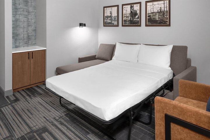 Room 7 of 26