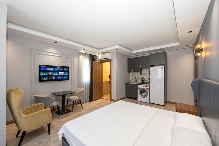Room 44 of 58