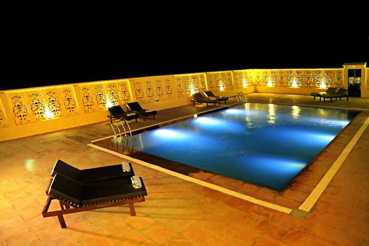 Pool 17 of 26