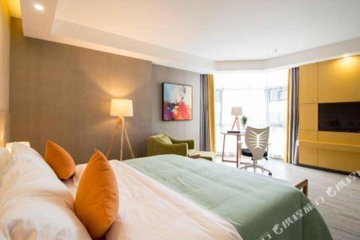 Yinglan Hotel