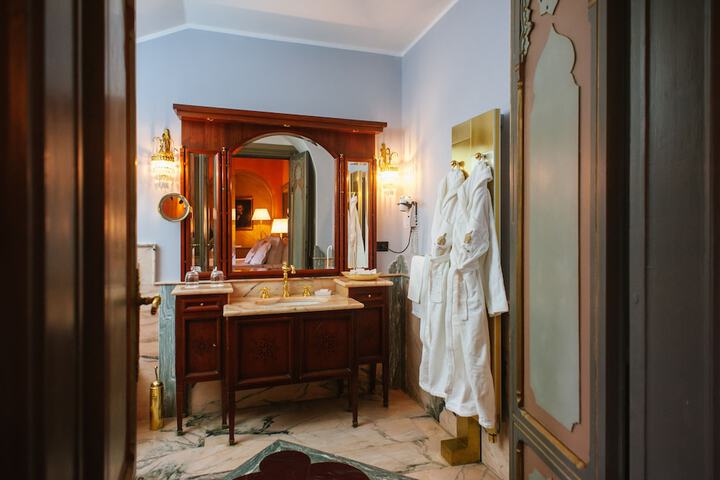 Bath Interior