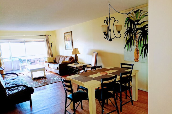 Room 10 of 51