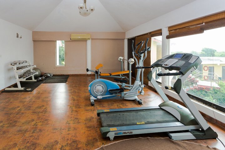 Hotel with Gym