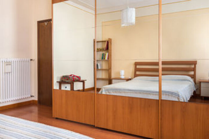 Room 105 of 260