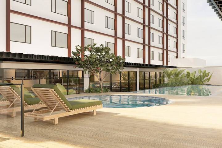 Hotel with Pool