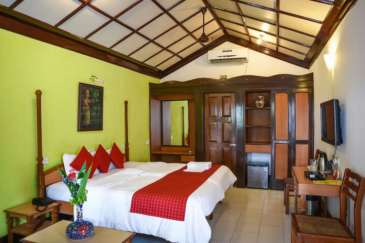 Room 3 of 30