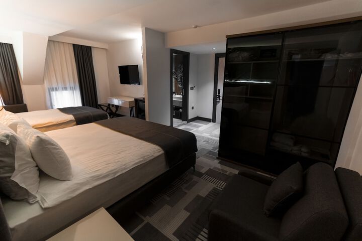 Room 36 of 129