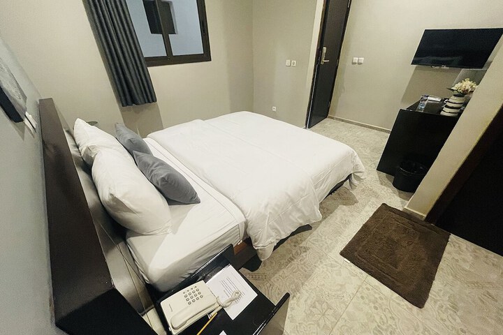 Room 31 of 42