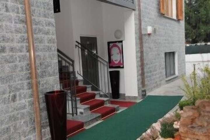 Hotel 17 of 20