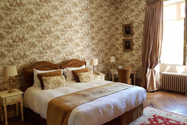 Room 9 of 61