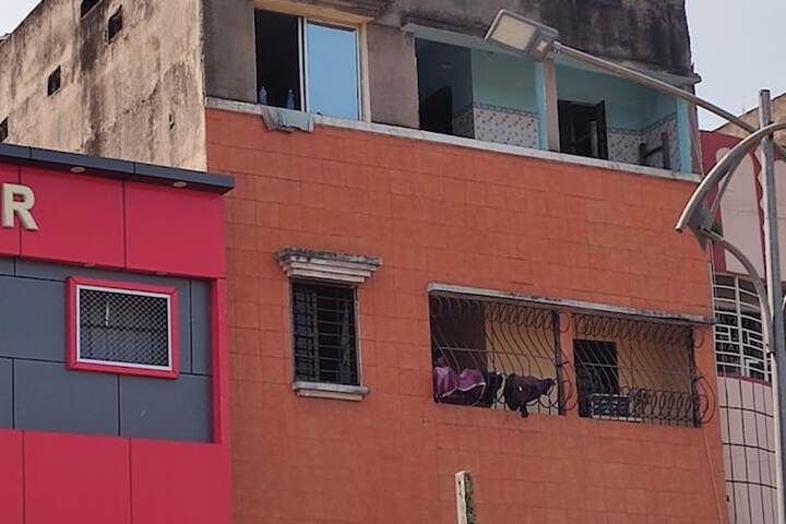 Hotel Mukta