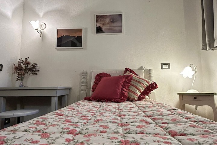 Room 34 of 74