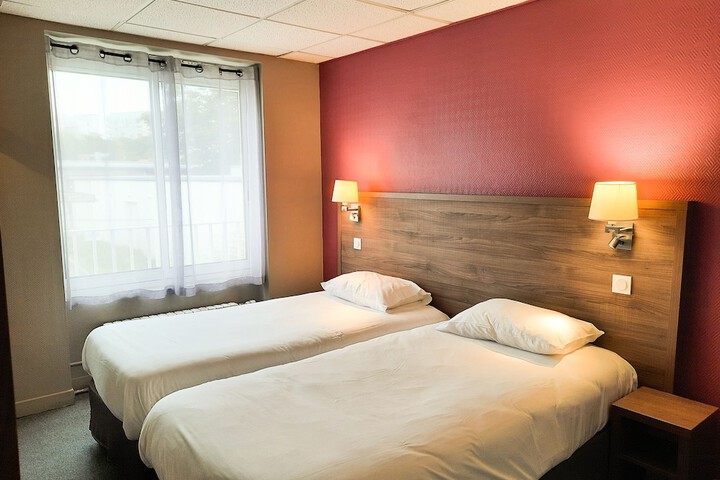 Room 9 of 67