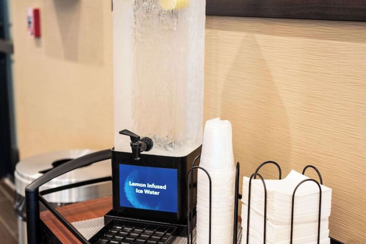 Hotel Interior 6 of 49