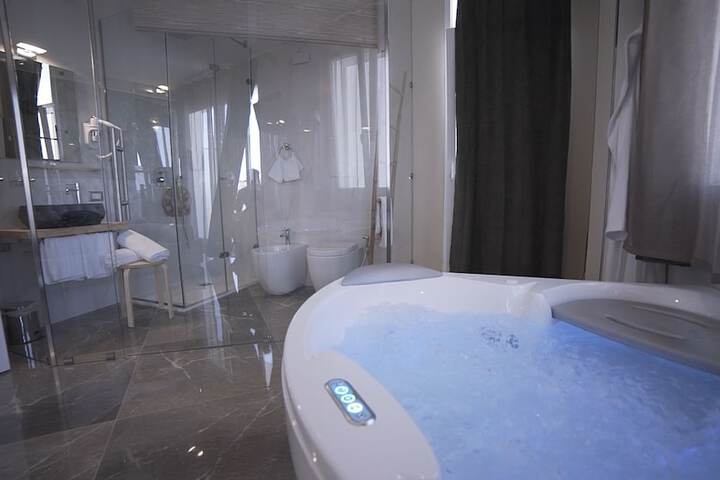 Room 20 of 35