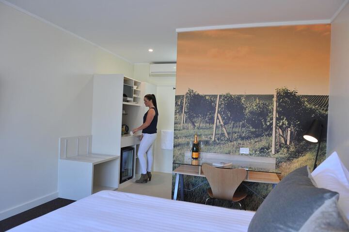 Room 14 of 26
