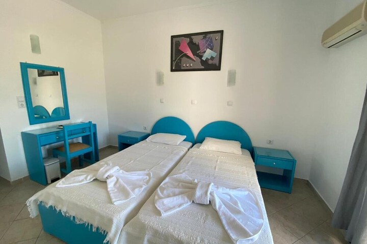 Room 10 of 59