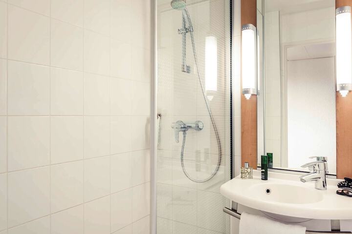 Bath Photo