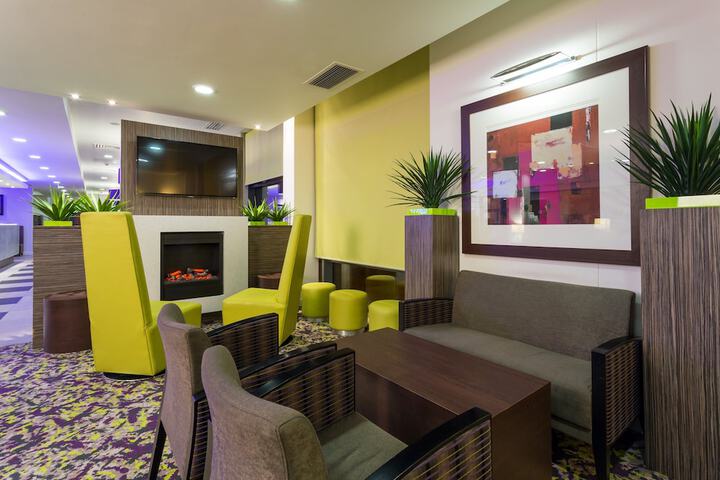 Hotel 56 of 58